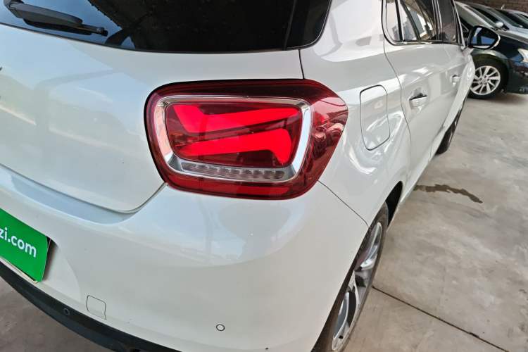 Used DS 4S 2018 30THP Dynamic Edition Exterior 1