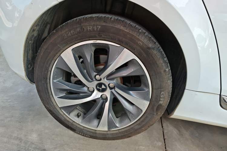 Used DS 4S 2018 30THP Dynamic Edition Exterior 3