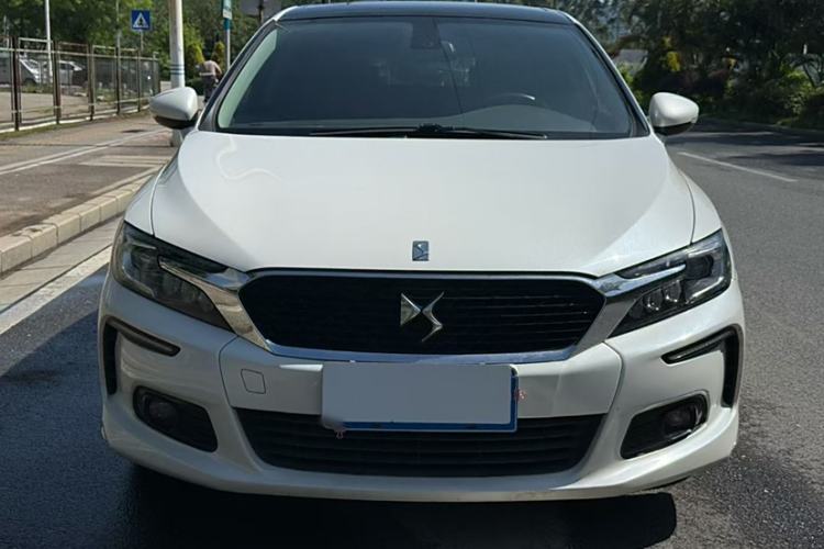 Used DS 4S 2018 30THP Dynamic Edition Exterior 4