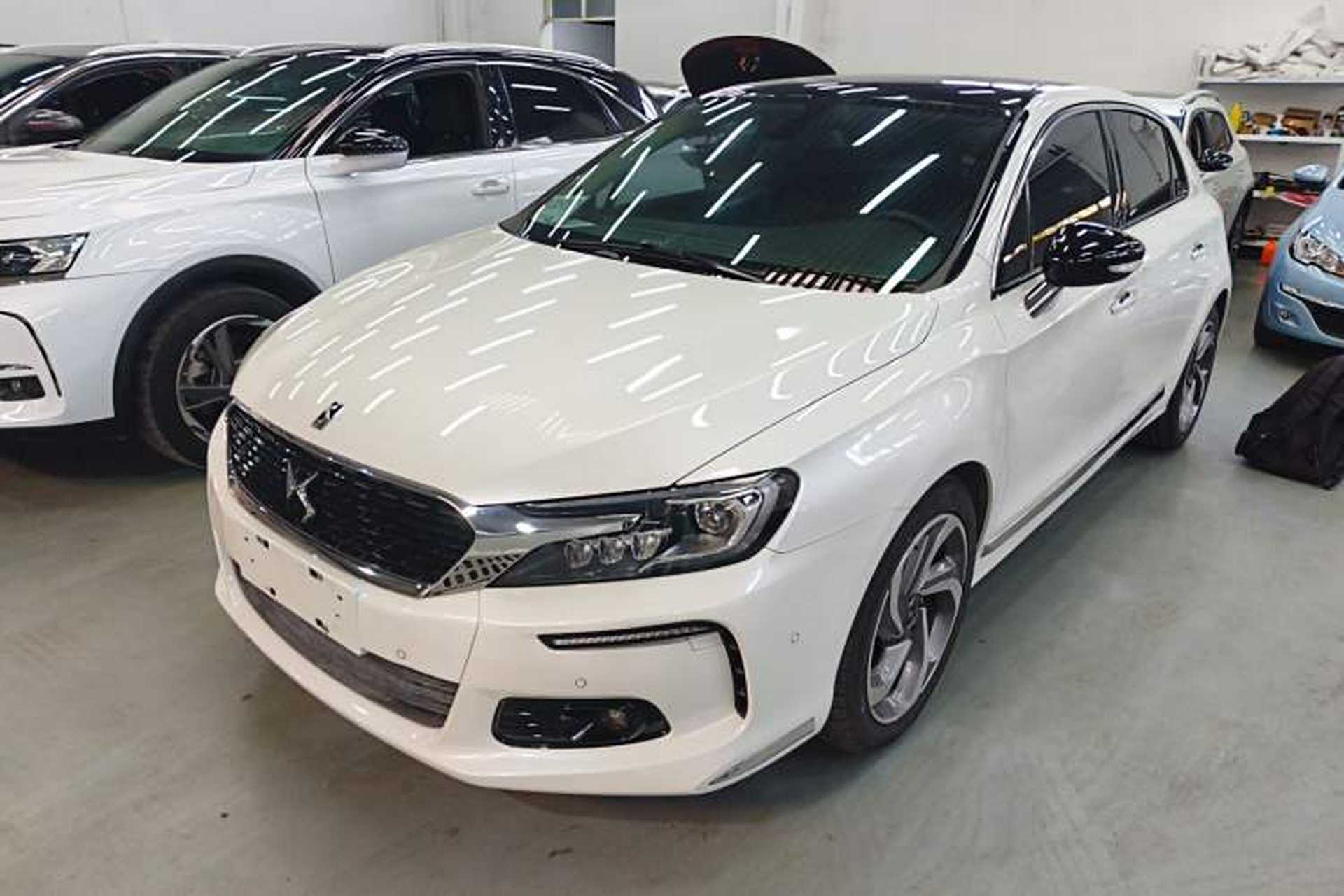 Used DS 4S 2018 30THP Dynamic Edition Front Left 45 Deg