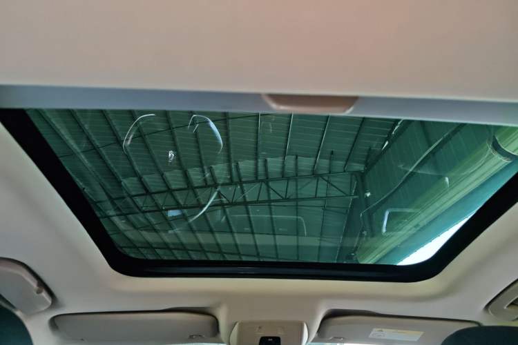 Used DS 4S 2018 30THP Dynamic Edition Headliner