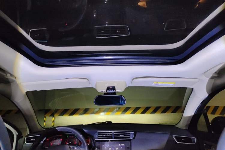 Used DS 4S 2018 30THP Dynamic Edition Headliner