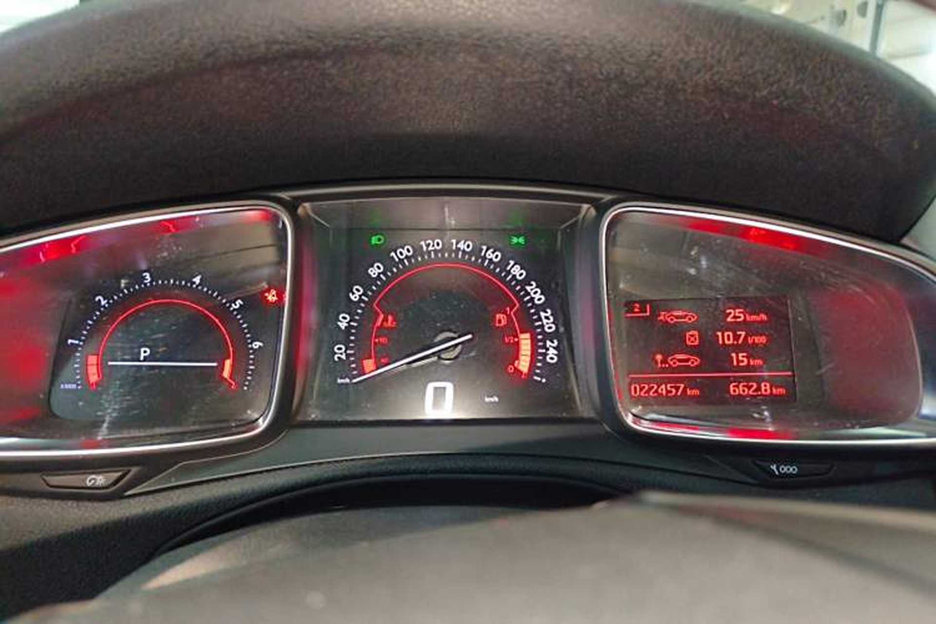 Used DS 4S 2018 30THP Dynamic Edition Instrument Cluster