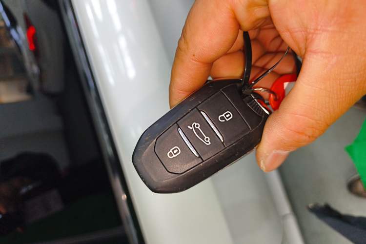 Used DS 4S 2018 30THP Dynamic Edition Vehicle Key
