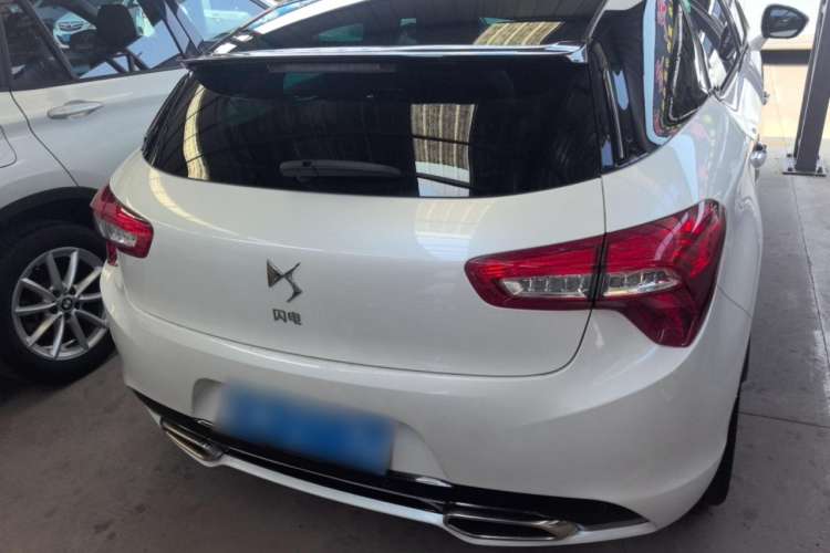 Used DS 5 2014 1.6T Luxury Edition THP160 Exterior 4