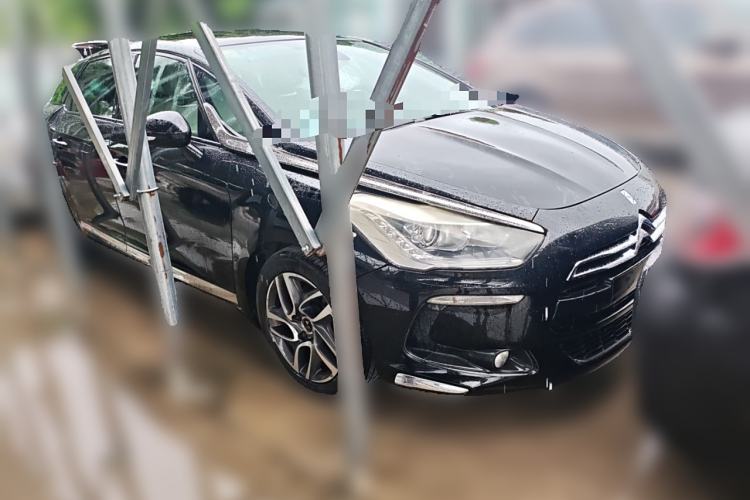 Used DS 5 2012 1.6T Elegant Edition Front Right 45 Deg
