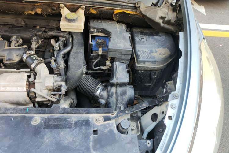 Used DS 5 2012 1.6T Prestige Edition Engine Bay Left