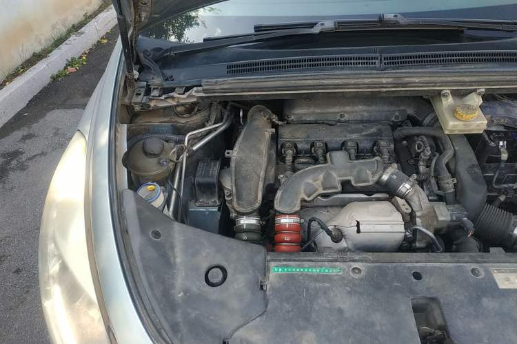 Used DS 5 2012 1.6T Luxury Edition Engine Bay Right
