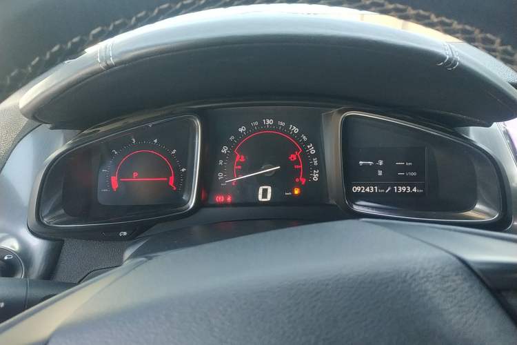 Used DS 5 2012 1.6T Luxury Edition Instrument Cluster
