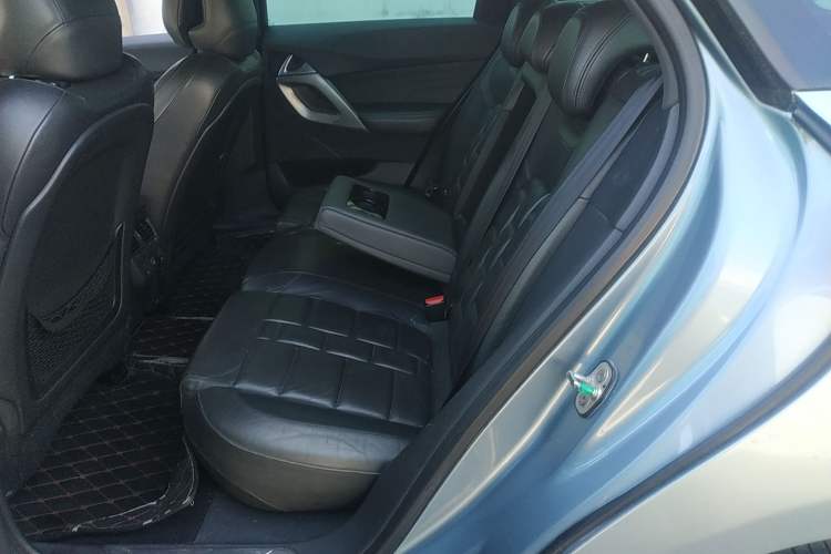Used DS 5 2012 1.6T Luxury Edition Left Rear Seat