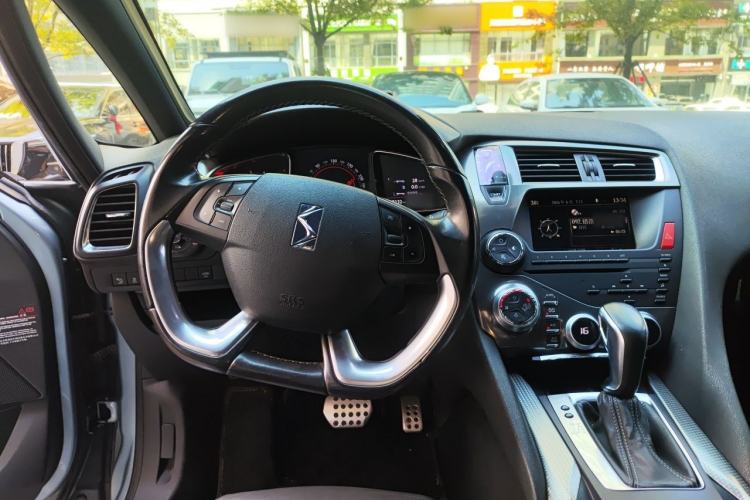 Used DS 5 2012 1.6T Prestige Edition Steering Wheel