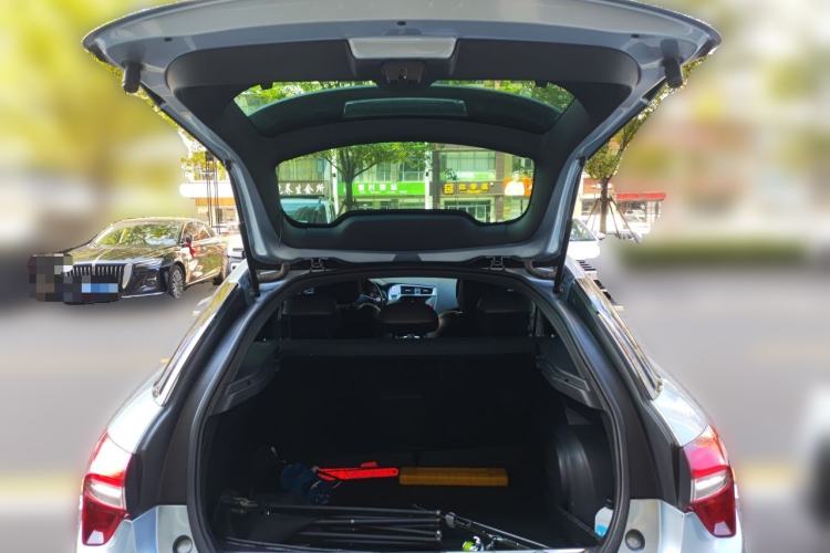 Used DS 5 2012 1.6T Prestige Edition Trunk