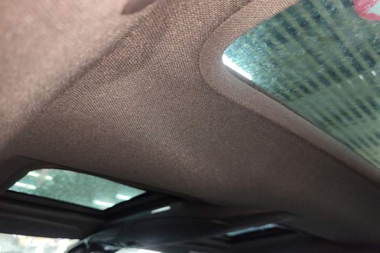 Used DS 5 2012 1.6T Luxury Edition Headliner