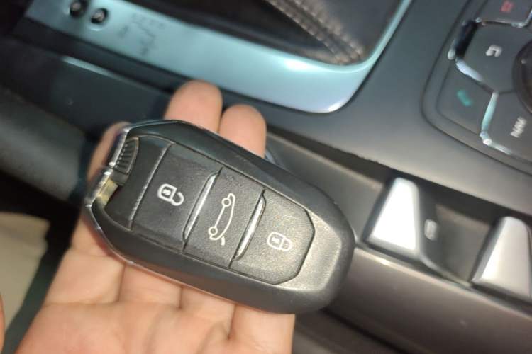 Used DS 5 2012 1.6T Luxury Edition Interior 1