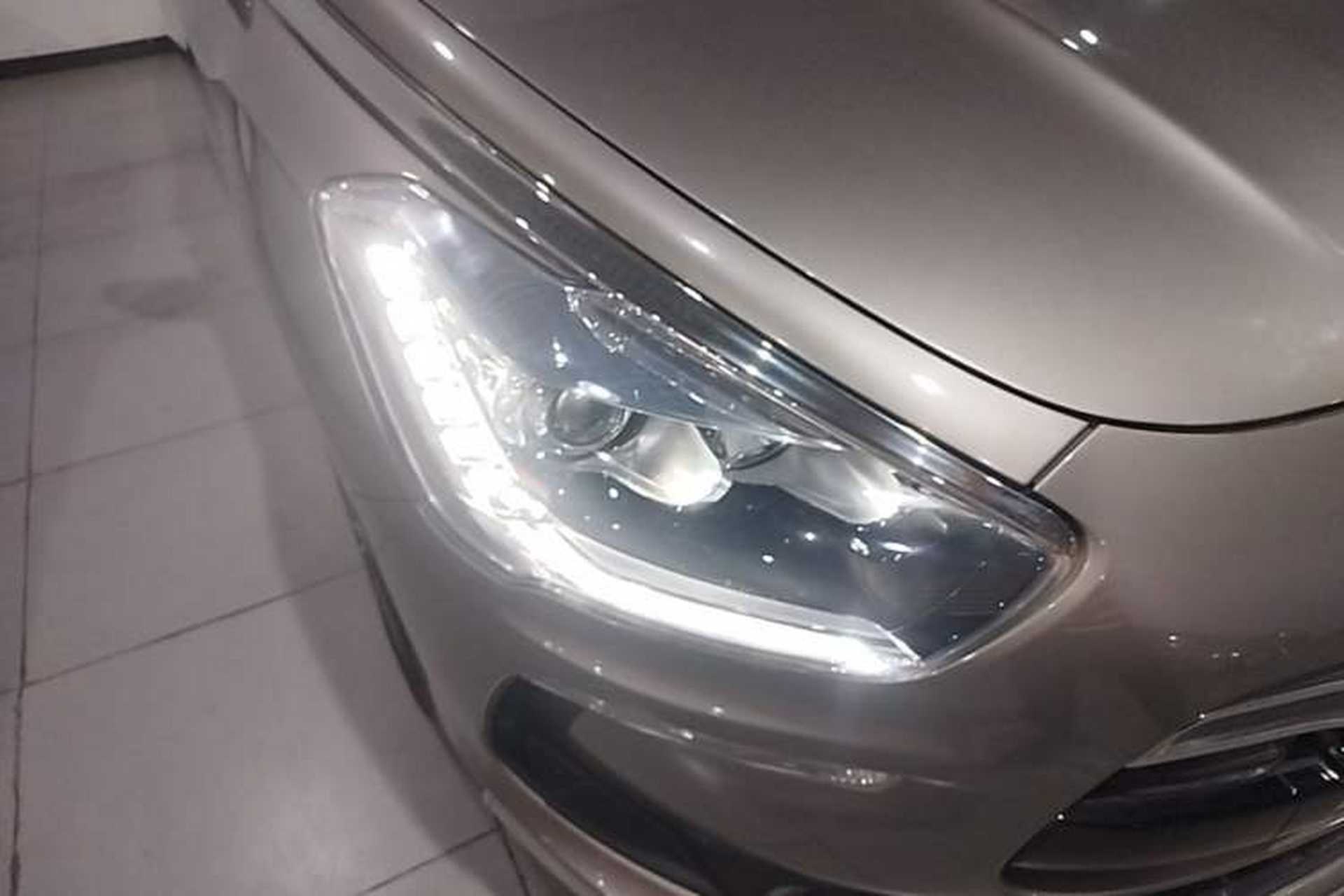 Used DS 5 2012 1.6T Elegant Edition Right Front Headlight
