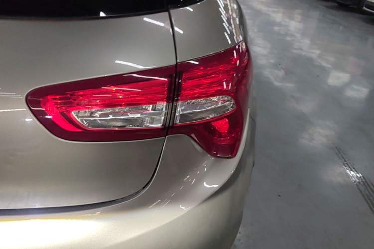 Used DS 5 2012 1.6T Luxury Edition Right Rear Taillight