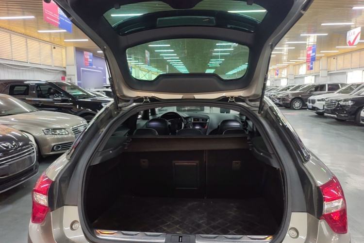 Used DS 5 2012 1.6T Luxury Edition Trunk