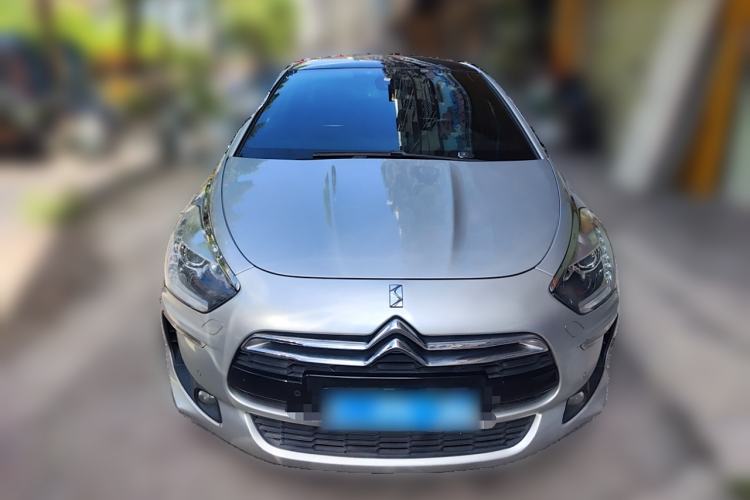 Used DS 5 2012 1.6T Luxury Edition Front