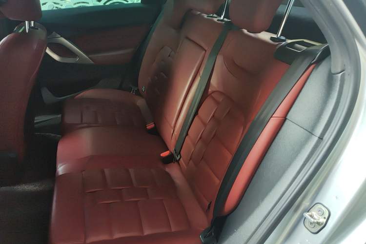 Used DS 5 2012 1.6T Luxury Edition Left Rear Seat