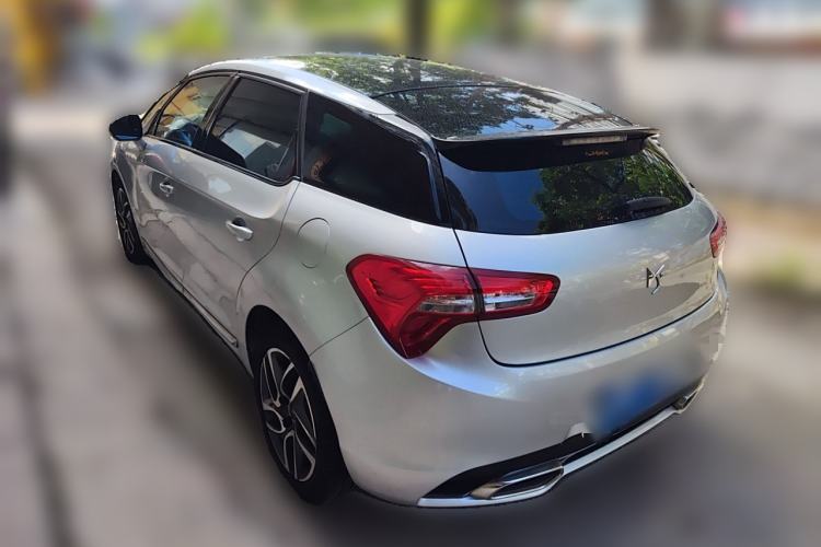 Used DS 5 2012 1.6T Luxury Edition Rear Left 45 Deg