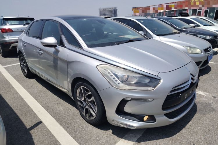 Used DS 5 2012 1.6T Elegant Edition Front Right 45 Deg