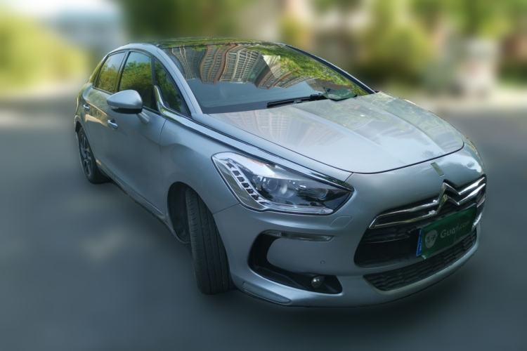 Used DS 5 2012 1.6T Prestige Edition Front Right 45 Deg
