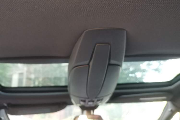 Used DS 5 2012 1.6T Prestige Edition Headliner