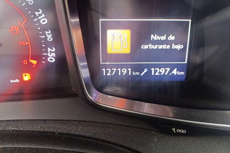 Used DS 5 2012 1.6T Elegant Edition Odometer Close Up