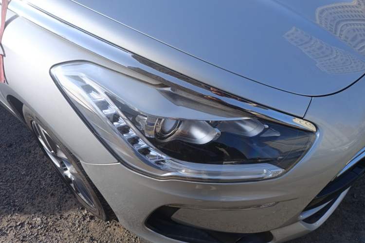 Used DS 5 2012 1.6T Elegant Edition Right Front Headlight