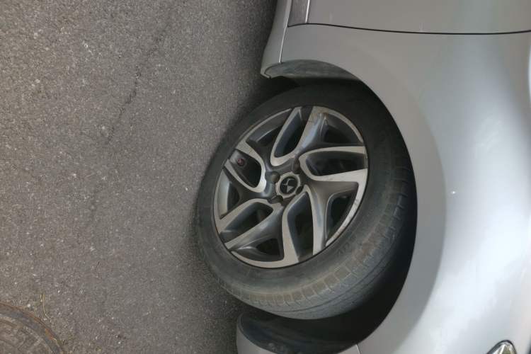 Used DS 5 2012 1.6T Prestige Edition Right Front Wheel Hub