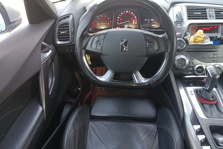 Used DS 5 2012 1.6T Elegant Edition Steering Wheel