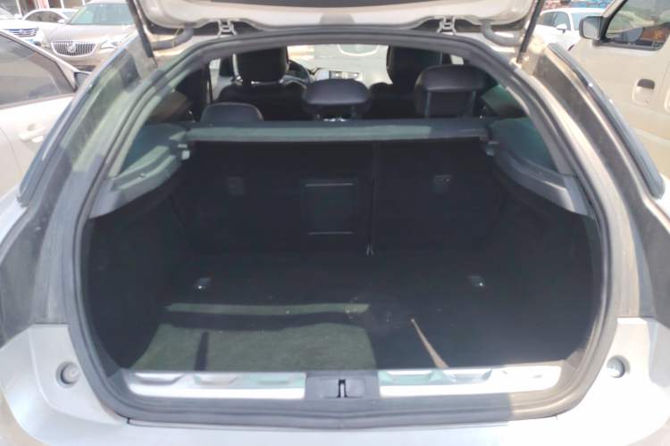 Used DS 5 2012 1.6T Elegant Edition Trunk
