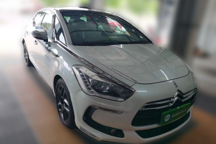 Used DS 5 2012 1.6T Elegant Edition Front Right 45 Deg