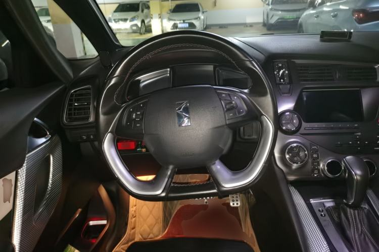Used DS 5 2012 1.6T Prestige Edition Steering Wheel