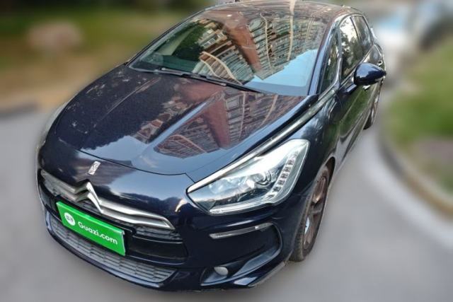 Used DS 5 2013 1.6T Luxury Edition THP160