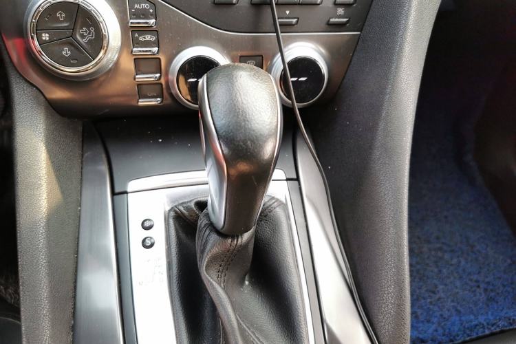 Used DS 5 2013 1.6T Elegant Edition THP160 Gear Lever