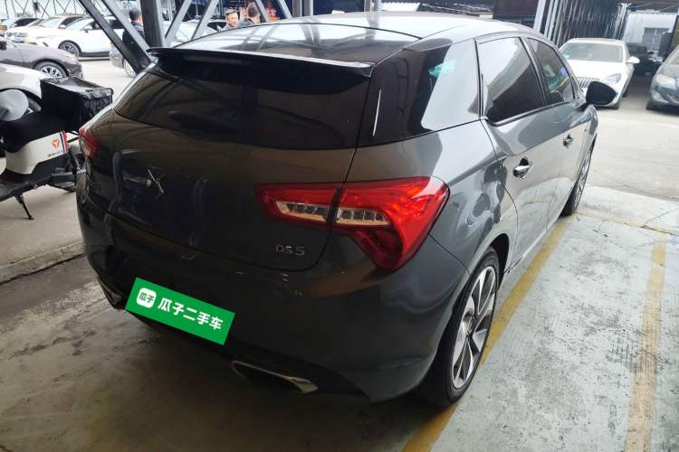 Used DS 5 2013 1.6T Prestige Edition THP200 Rear Right 45 Deg