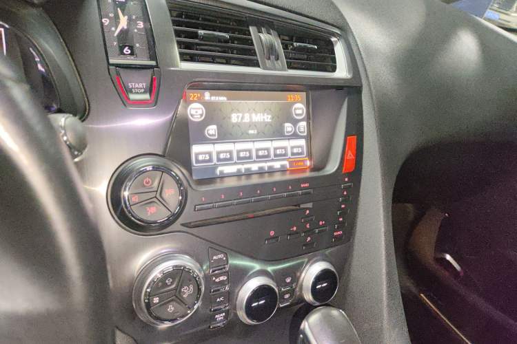 Used DS 5 2013 1.6T Prestige Edition THP200 Audio And AC Panel