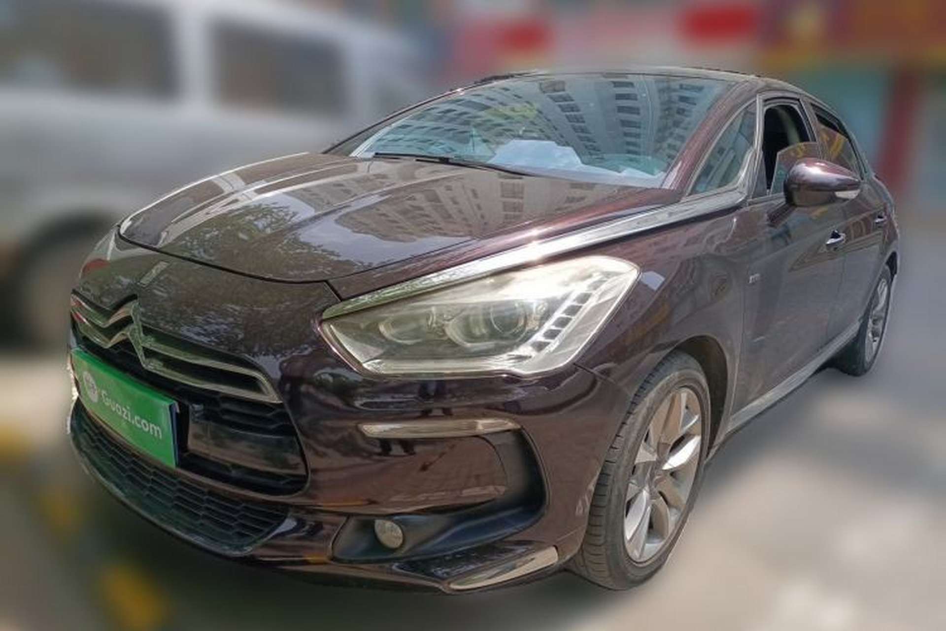 Used DS 5 2013 1.6T Luxury Edition THP160 Front Left 45 Deg