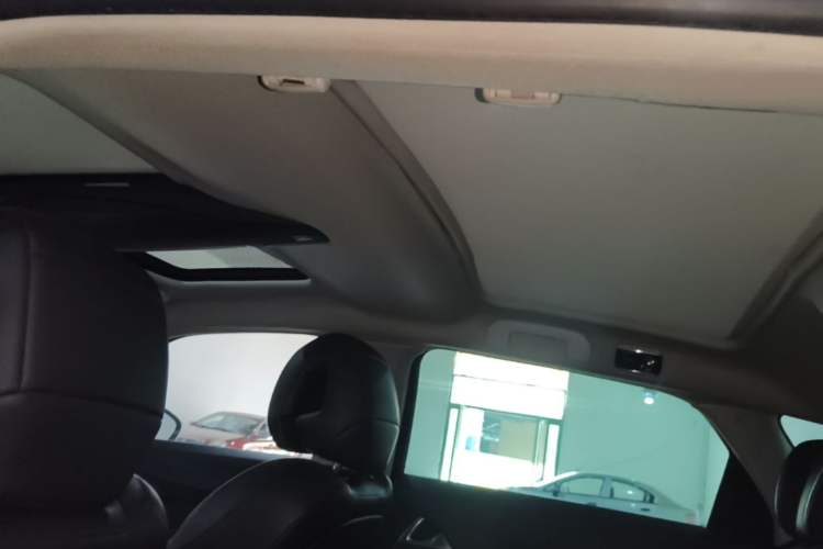 Used DS 5 2013 1.6T Luxury Edition THP160 Headliner