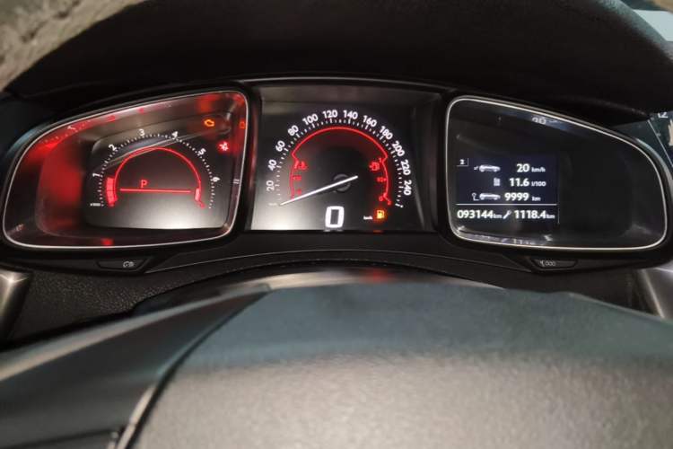Used DS 5 2013 1.6T Luxury Edition THP160 Instrument Cluster