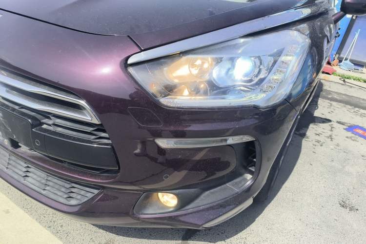 Used DS 5 2013 1.6T Luxury Edition THP200 Left Front Headlight