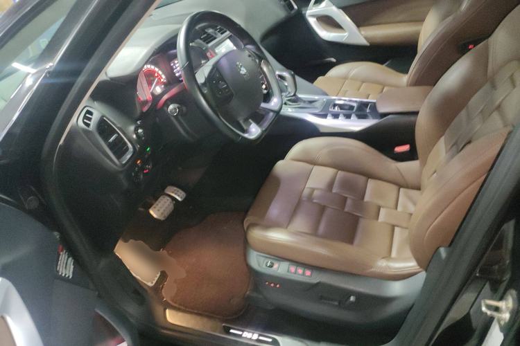 Used DS 5 2013 1.6T Prestige Edition THP200 Left Front Seat