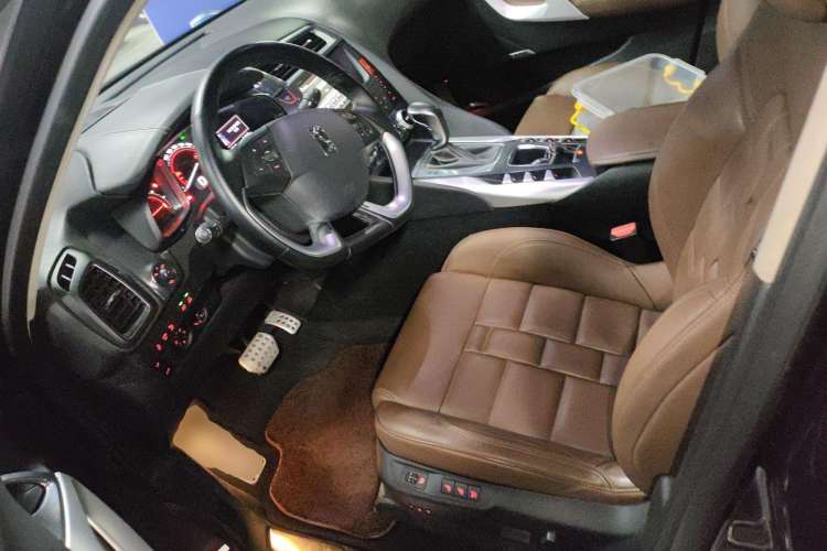 Used DS 5 2013 1.6T Prestige Edition THP200 Left Front Seat