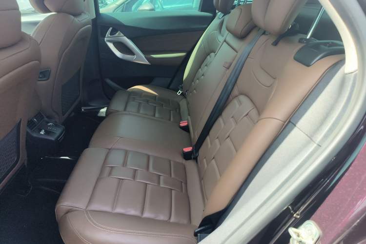 Used DS 5 2013 1.6T Luxury Edition THP200 Left Rear Seat