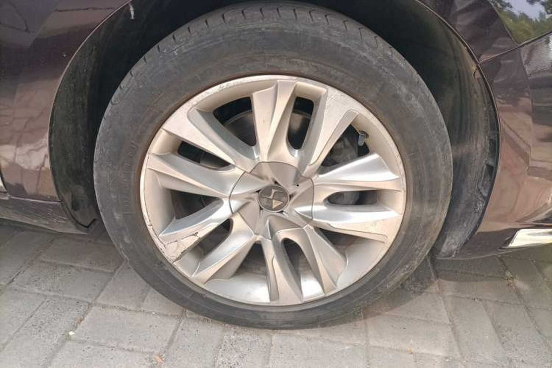 Used DS 5 2013 1.6T Luxury Edition THP160 Right Front Wheel Hub