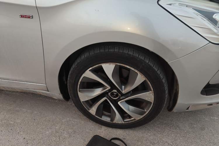 Used DS 5 2013 1.6T Prestige Edition THP200 Exterior 1