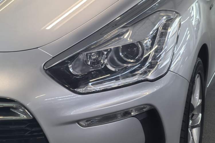 Used DS 5 2013 1.6T Luxury Edition THP160 Exterior 6