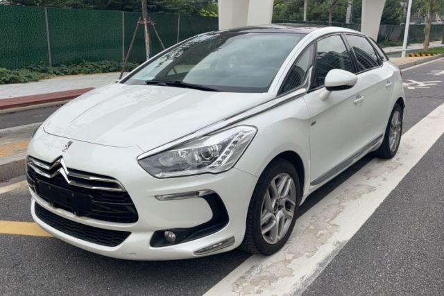 Used DS 5 2013 1.6T Elegant Edition THP160