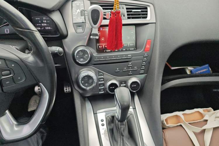 Used DS 5 2013 1.6T Prestige Edition THP200 Audio And AC Panel